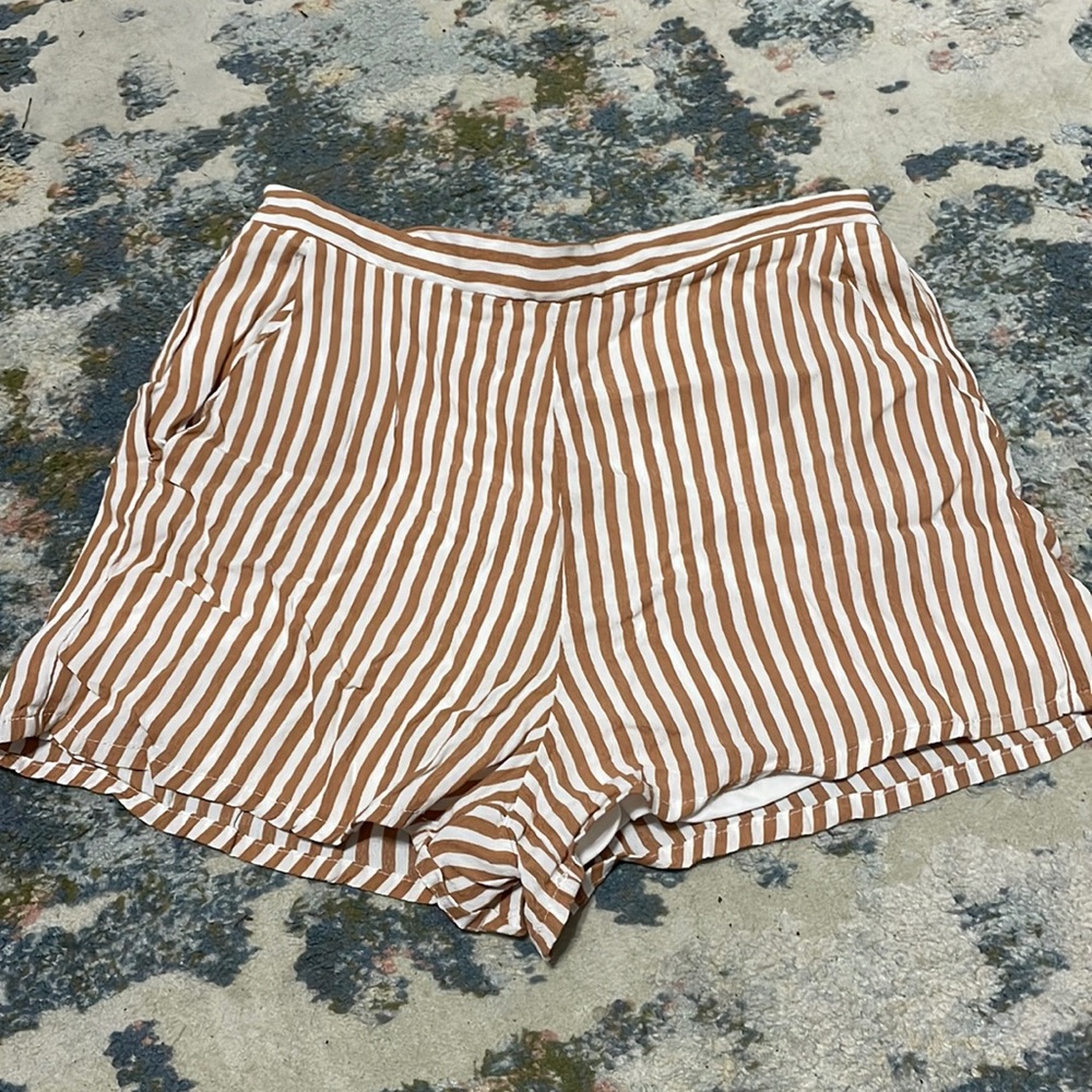 Striped shorts